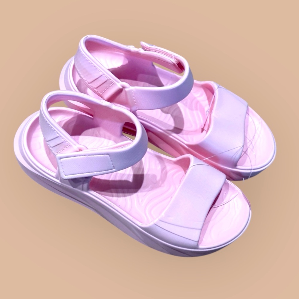 32 Degrees Ladies' Size 7.5 EVA Strap Sandal, Light Pink, NWT